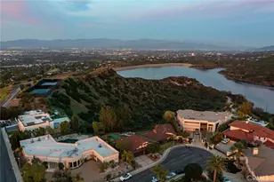 3906 Lake Vista Ct, Encino, CA 91316 - Photo 65