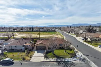 1156 W Avenue J10, Lancaster, CA 93534 - Photo 43