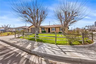 1156 W Ave J10, Lancaster, CA 93534 - Photo 3