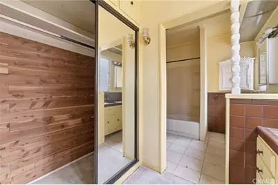 11117 Kling Street, Los Angeles, CA 91602 - Photo 13