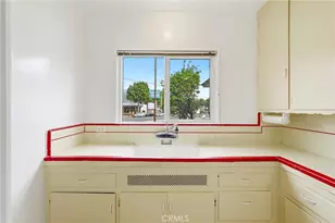 2205 N Glenoaks Blvd, Burbank, CA 91504 - Photo 9