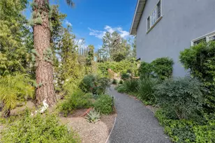 4524 Deanwood, Woodland Hills, CA 91364 - Photo 41