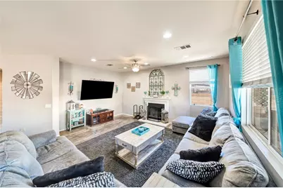 4019 W Avenue J9, Lancaster, CA 93536 - Photo 13