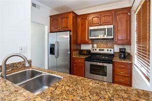 7632 Topanga Canyon, Canoga Park, CA 91304 - Photo 3