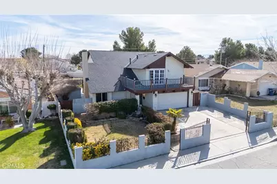 44520 Fenhold, Lancaster, CA 93535 - Photo 1
