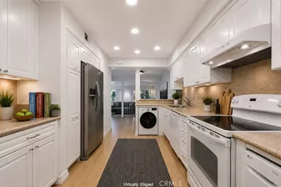 4807 Woodley Avenue #208, Encino, CA 91436 - Photo 13