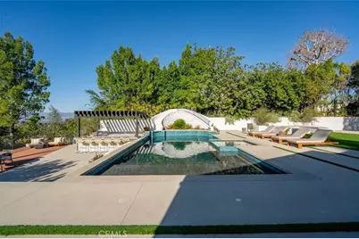 4017 Nogales, Tarzana, CA 91356 - Photo 5