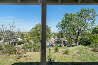 25030 Atwood Boulevard, Newhall, CA 91321 - Photo 5