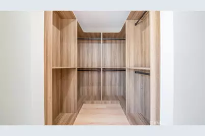 13633 Delano Street, Los Angeles, CA 91401 - Photo 19