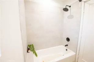 15528 Cobalt, Sylmar, CA 91342 - Photo 13