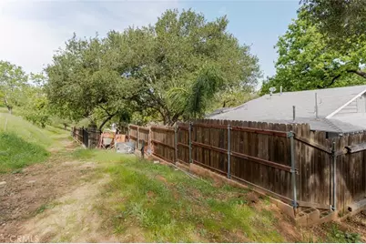 5888 Oak Knolls, Simi Valley, CA 93063 - Photo 35