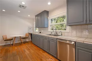 4905 Alhama, Woodland Hills, CA 91364 - Photo 9