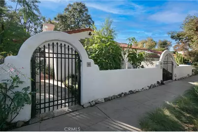 4905 Alhama, Woodland Hills, CA 91364 - Photo 3