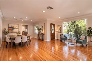 4905 Alhama, Woodland Hills, CA 91364 - Photo 17