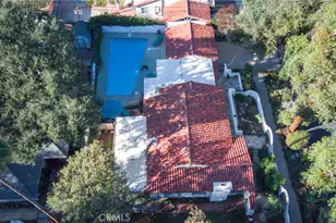 4905 Alhama, Woodland Hills, CA 91364 - Photo 31