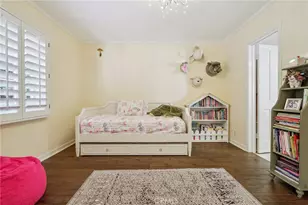 15815 Castlewoods Dr, Sherman Oaks, CA 91403 - Photo 25