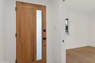 8537 Langdon, North Hills, CA 91343 - Photo 5