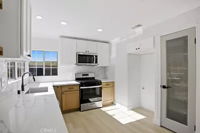 7051 Idyllwild Lane, Riverside, CA 92503 - Photo 13