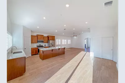 3317 Whispering Brk Lane, Shafter, CA 93263 - Photo 9