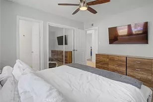 24348 Cross, Newhall, CA 91321 - Photo 13