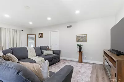 12864 Correnti, Arleta, CA 91331 - Photo 9