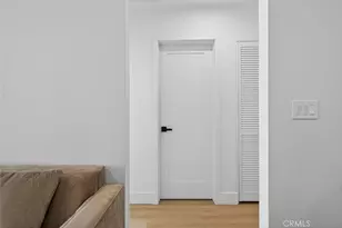 17007 Bassett St, Van Nuys, CA 91406 - Photo 47