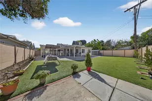 17007 Bassett St, Van Nuys, CA 91406 - Photo 69