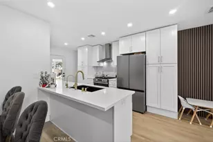 17007 Bassett St, Van Nuys, CA 91406 - Photo 25