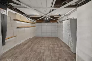 17007 Bassett St, Van Nuys, CA 91406 - Photo 73