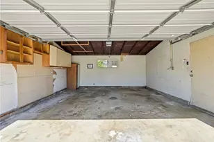 8452 Delco Ave, Winnetka, CA 91306 - Photo 23
