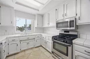 3508 Springford Ct, Bakersfield, CA 93313 - Photo 13