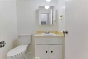 19545 Sherman Way, Reseda, CA 91335 - Photo 27