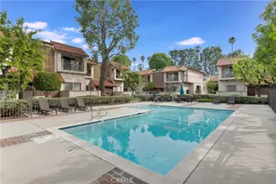 19545 Sherman Way, Reseda, CA 91335 - Photo 5