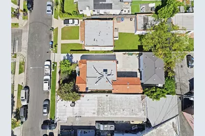 1572 S Ridgeley, Los Angeles, CA 90019 - Photo 39