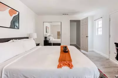 1572 S Ridgeley, Los Angeles, CA 90019 - Photo 13