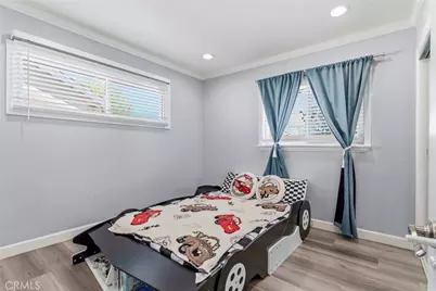 10015 Petit Avenue, North Hills, CA 91343 - Photo 33