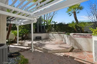 24526 Windsor #B, Valencia, CA 91355 - Photo 25