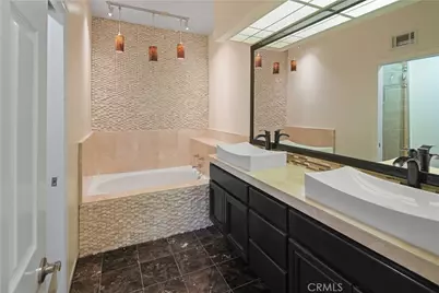 24526 Windsor #B, Valencia, CA 91355 - Photo 13