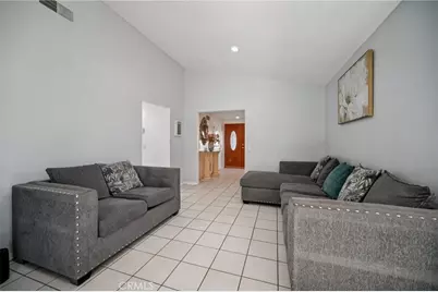 11461 Amigo Avenue, Porter Ranch, CA 91326 - Photo 9