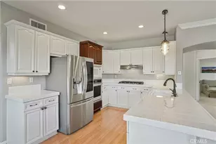 27624 Briarcliff Pl, Valencia, CA 91354 - Photo 15