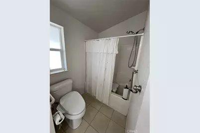 17 Serra Way, Los Angeles, CA 91345 - Photo 9