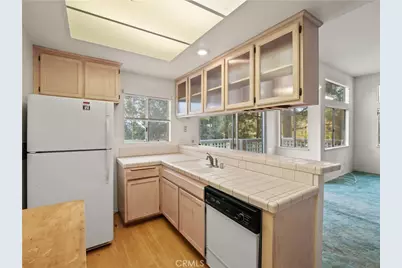 24528 McBean Parkway #30, Valencia, CA 91355 - Photo 17