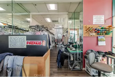 9078 Tampa Avenue, Northridge, CA 91324 - Photo 11