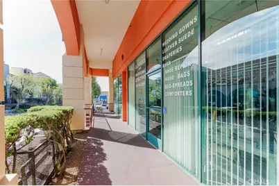 9078 Tampa Avenue, Northridge, CA 91324 - Photo 7