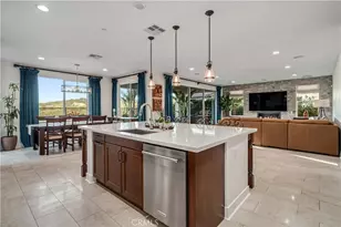 25056 Cypress Bluff, Canyon Country, CA 91387 - Photo 19