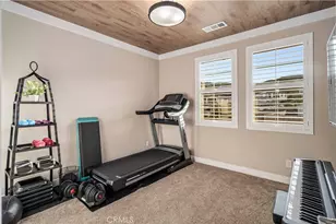 25056 Cypress Bluff, Canyon Country, CA 91387 - Photo 41