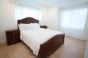 15500 Chatsworth, Los Angeles, CA 91345 - Photo 11