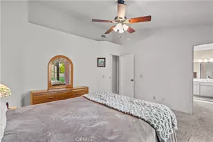 22619 Oxford, Saugus, CA 91350 - Photo 17