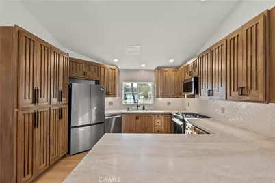 25072 Atwood, Newhall, CA 91321 - Photo 9