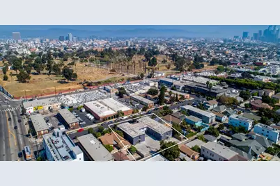 1864 W Cordova Street, Los Angeles, CA 90007 - Photo 11